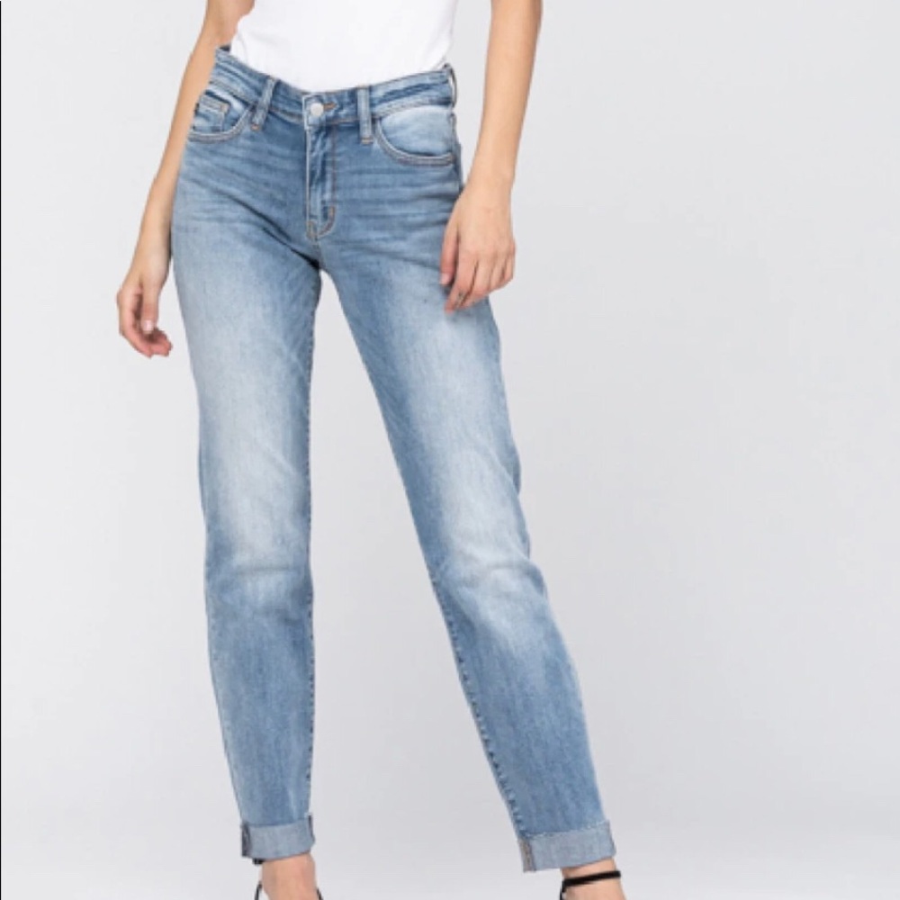 Judy Blue
Style 82192MD